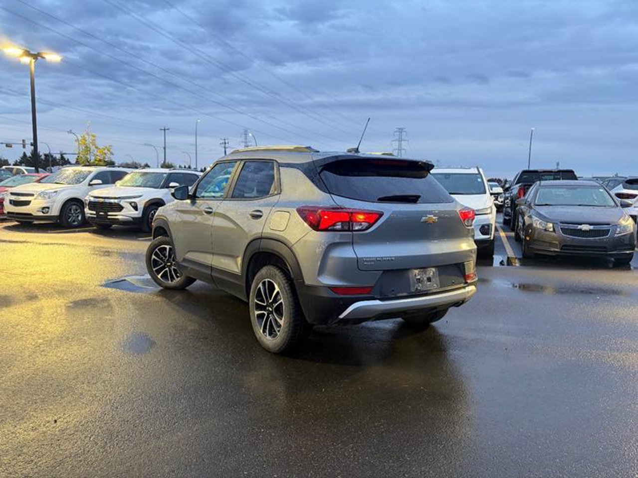 2025 Chevrolet Trailblazer AWD 4dr LT Grey Sherwood Park - photo #3