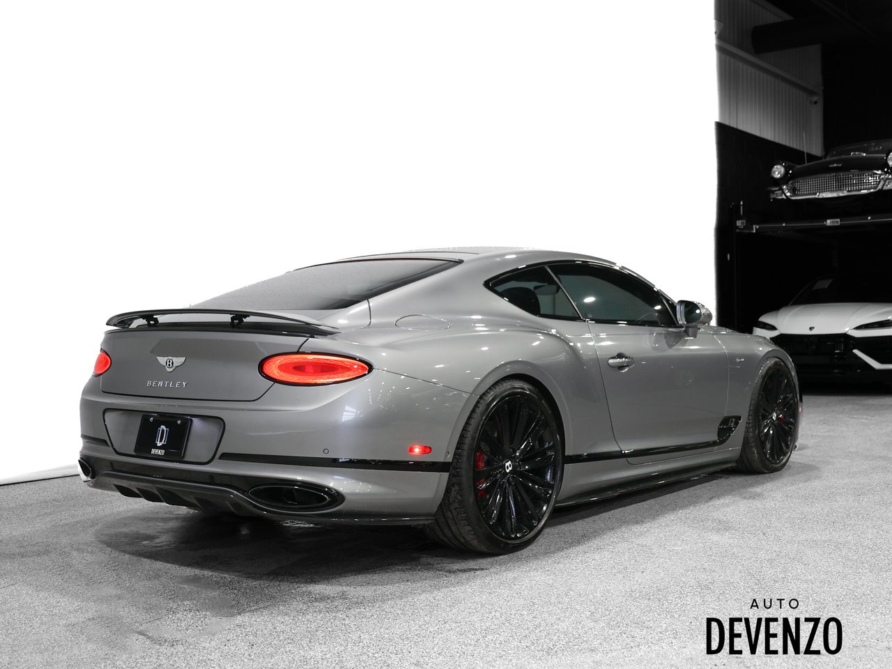2022 Bentley Continental Grey Saint-Eustache - photo #2