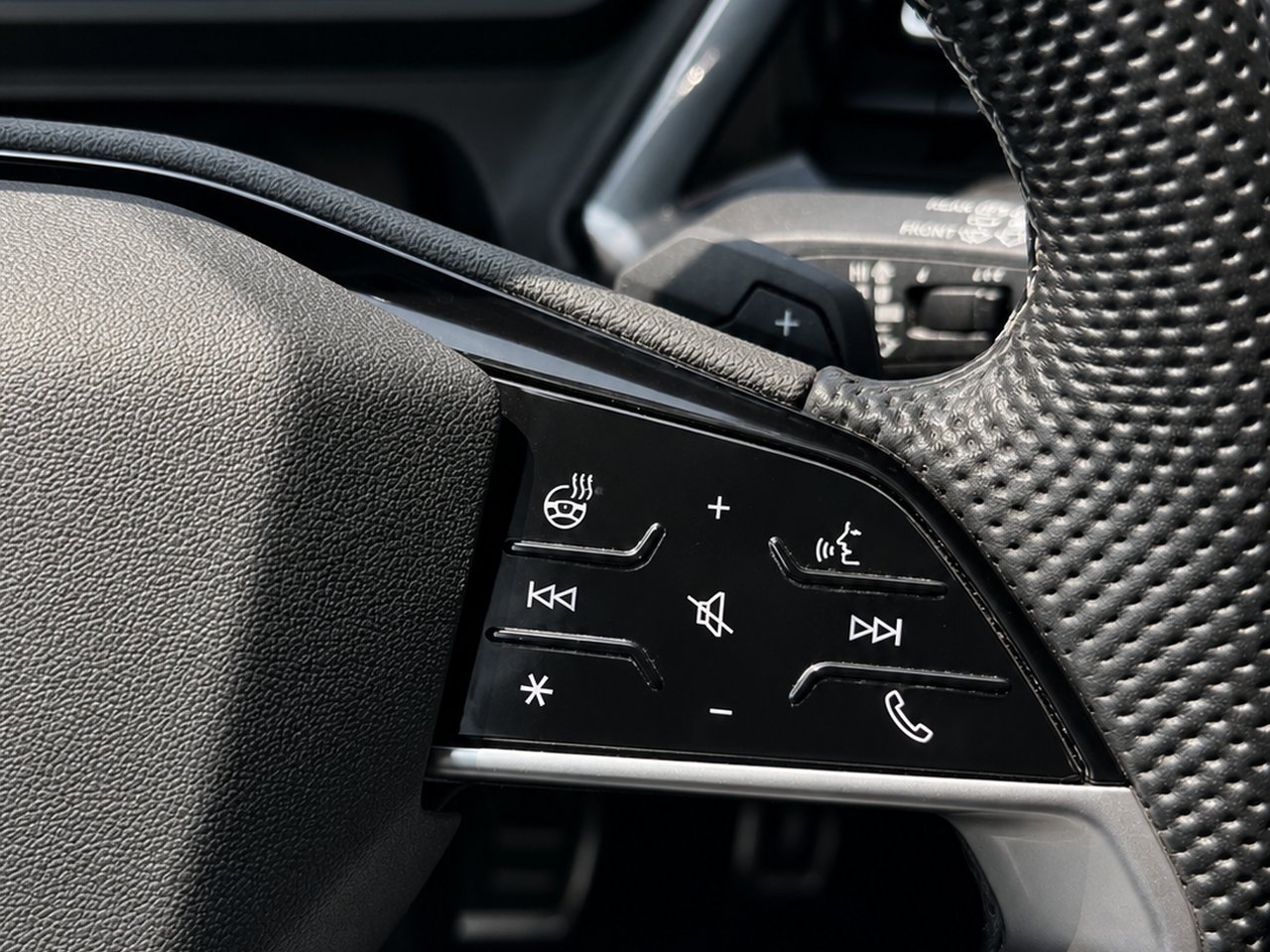 2023 Audi Q4 e-tron Grey Granby - photo #16