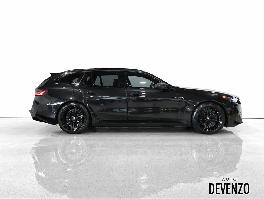 BMW M5 Touring 2027 Noir