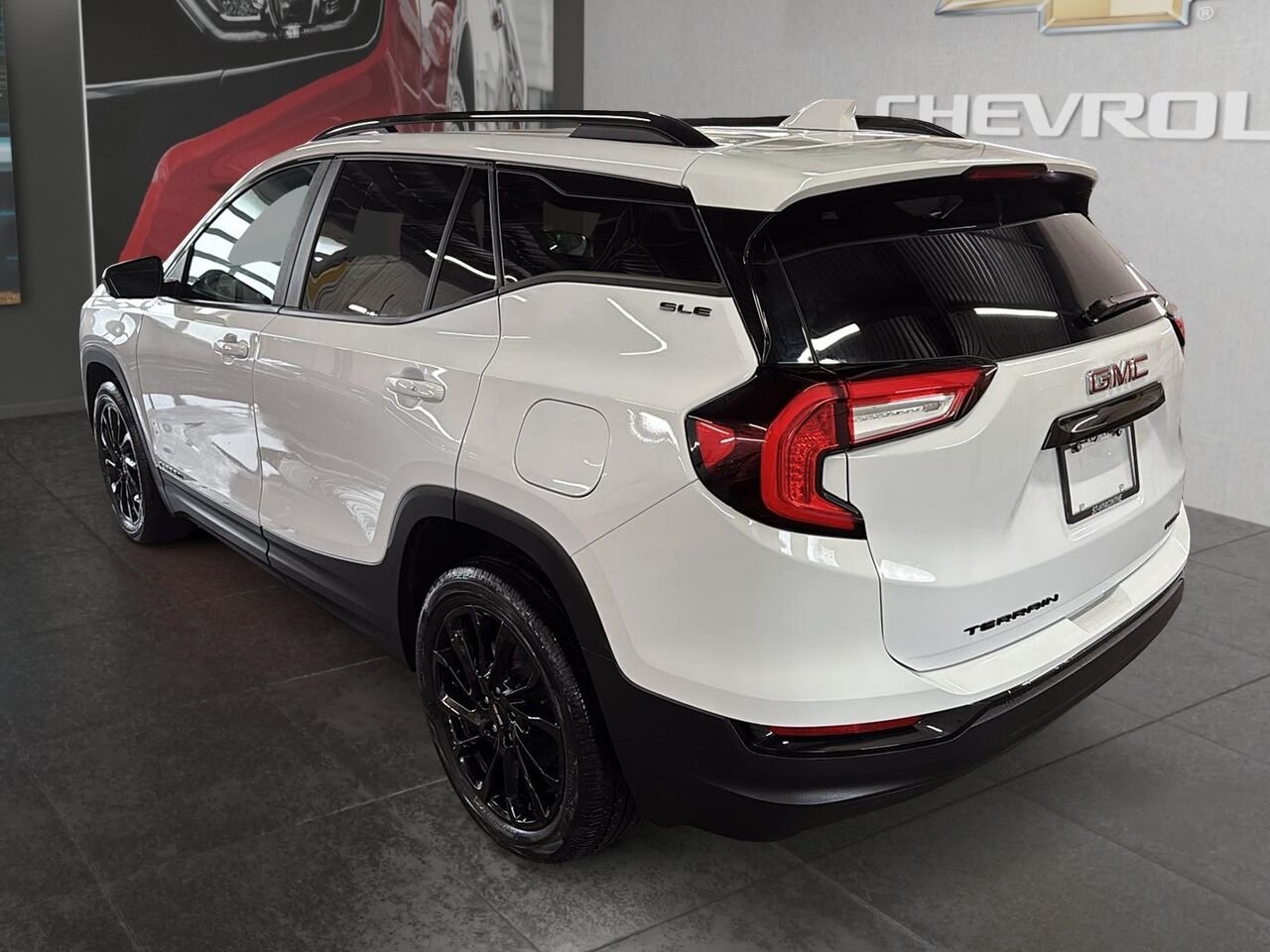 GMC TERRAIN SLE 2024 Blanc Saint-Hyacinthe - photo #3