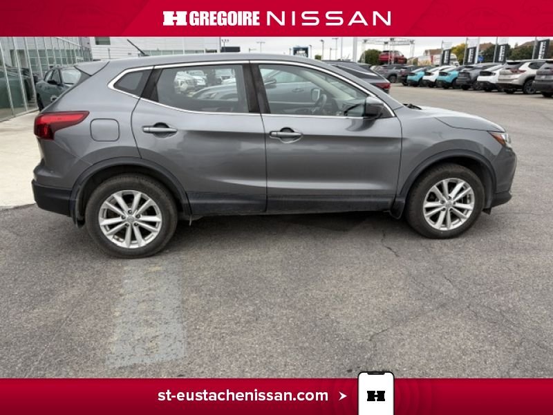 2018 Nissan Qashqai Grey Saint-Eustache - photo #13