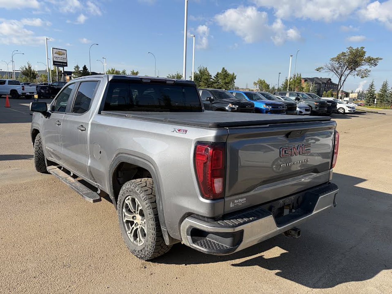 2021 GMC Sierra 1500 4WD Crew Cab 147 Grey Sherwood Park - photo #3
