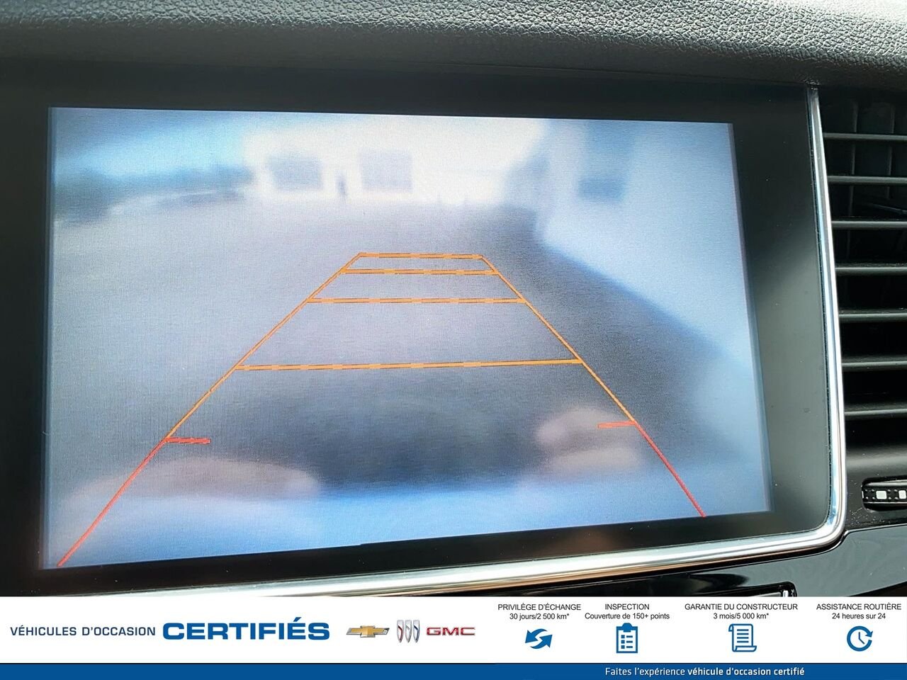 2017 BUICK ENCORE ESS Essence 4 portes TA White Montmagny - photo #16