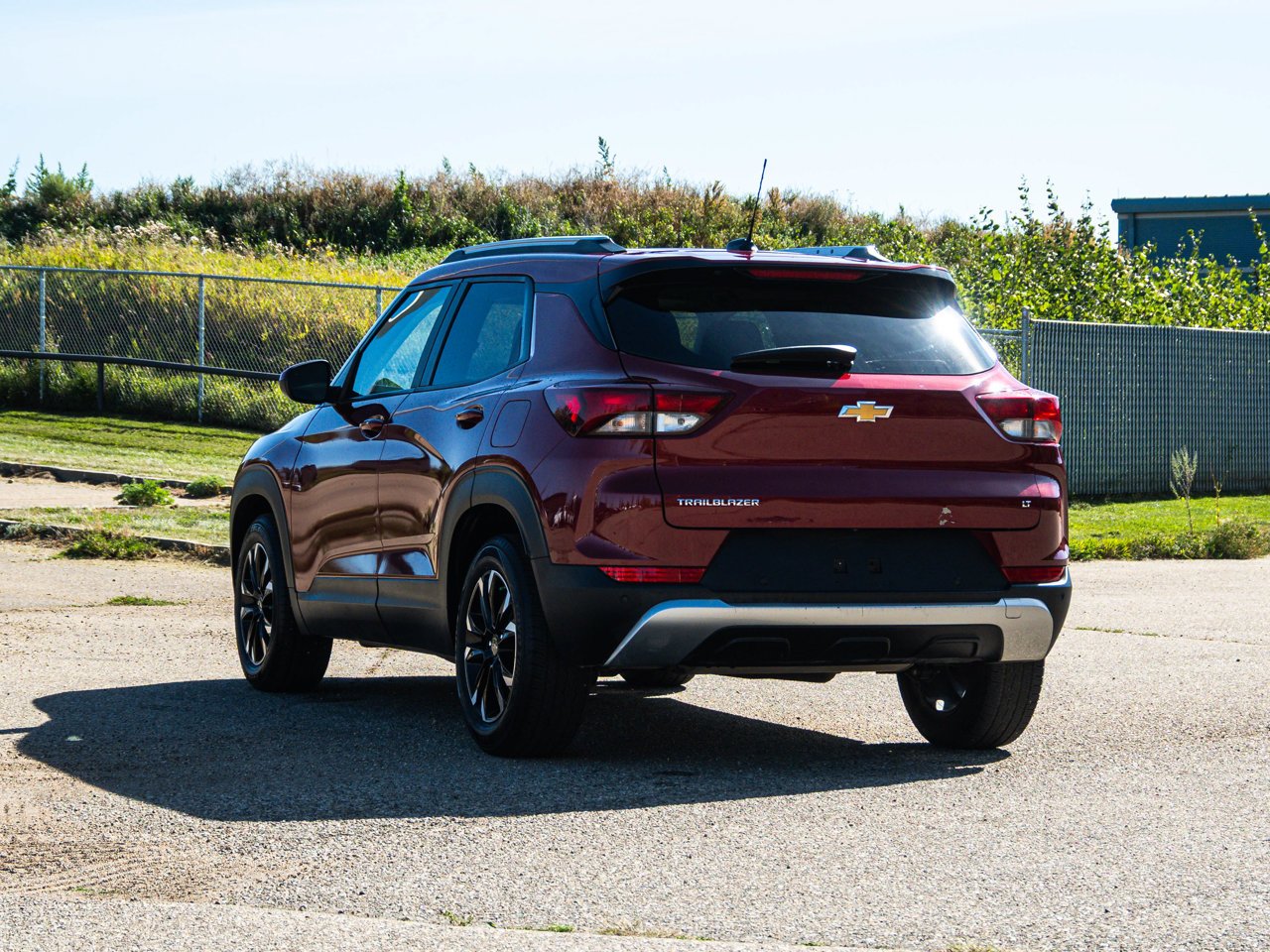 2021 Chevrolet Trailblazer FWD 4dr LT Red Sherwood Park - photo #11