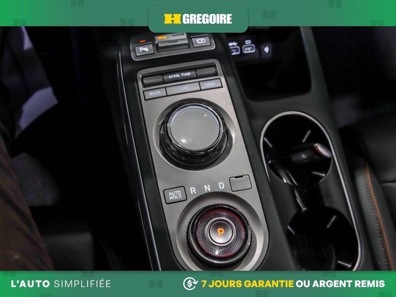 Genesis GV70 821776 | 2.5T Advanced Plus AWD AUTO A/C MAGS CUIR TOIT NAV 2023 Blanc Laval - photo #17