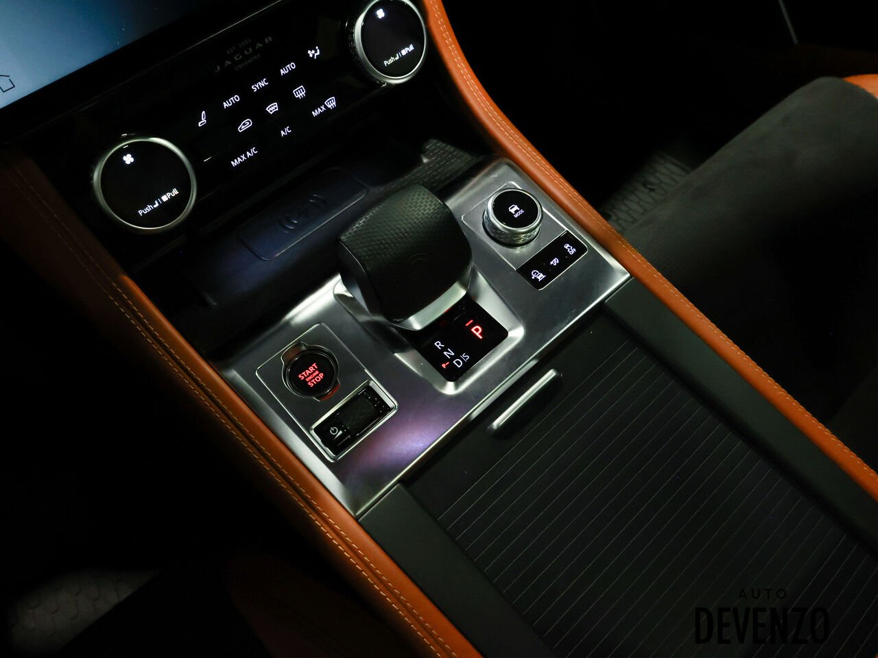 Jaguar F-PACE 2023 Bleu Saint-Eustache - photo #20