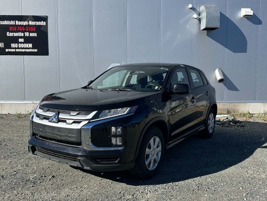 2024 Mitsubishi RVR ES AWC Black