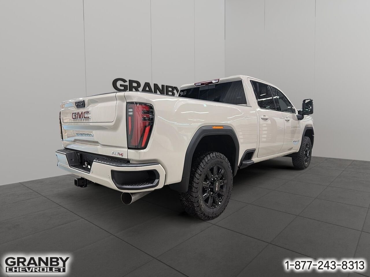 2026 GMC Sierra 2500HD K2500 HD SIERRA CREW CAB AT4 STD/BOX DURAMAX (4SB) | 26-1151 COASTAL DUNE Granby - photo #4