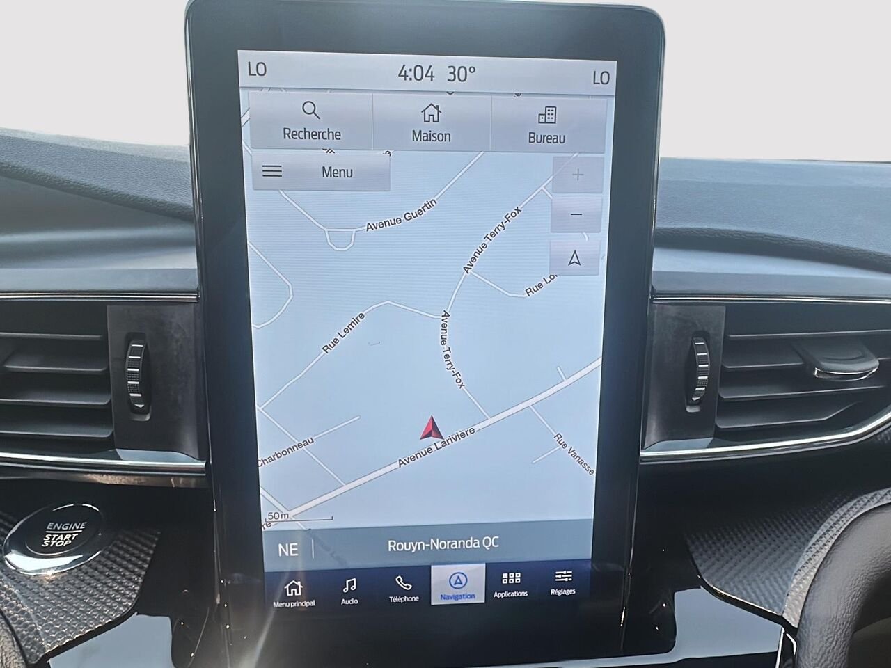 2024 Ford Explorer White Rouyn-Noranda - photo #15