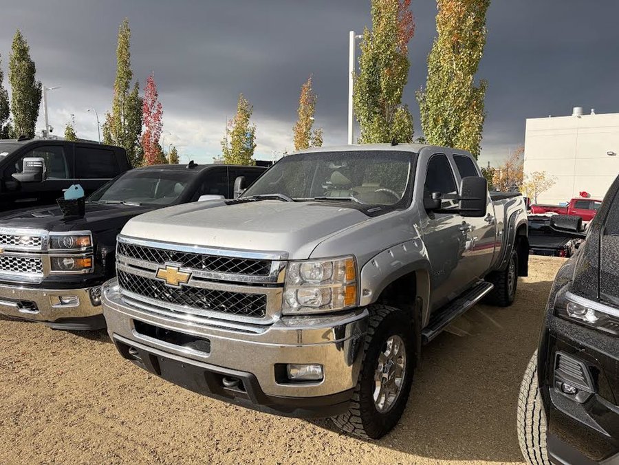 2011 Chevrolet Silverado 3500HD LTZ 6.6L | Duramax | Deleted | Rear Media Grey