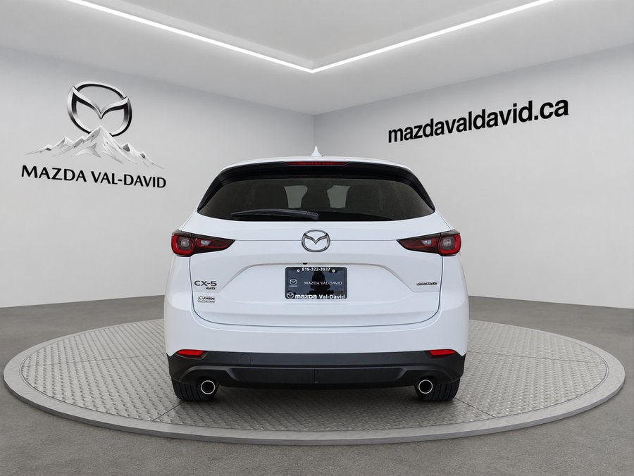 2023 Mazda CX-5 kuro White