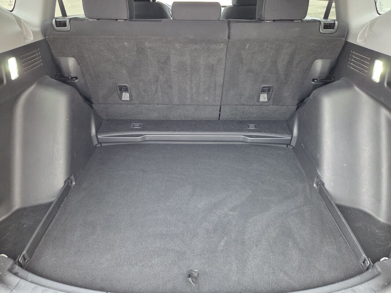 2021 Honda CR-V White Mont-Laurier - photo #6