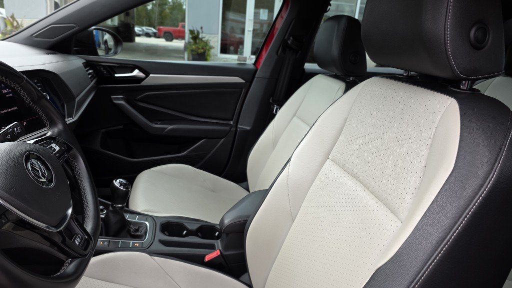 Volkswagen JETTA HIGHLINE 2019 Rouge Mont-Laurier - photo #13