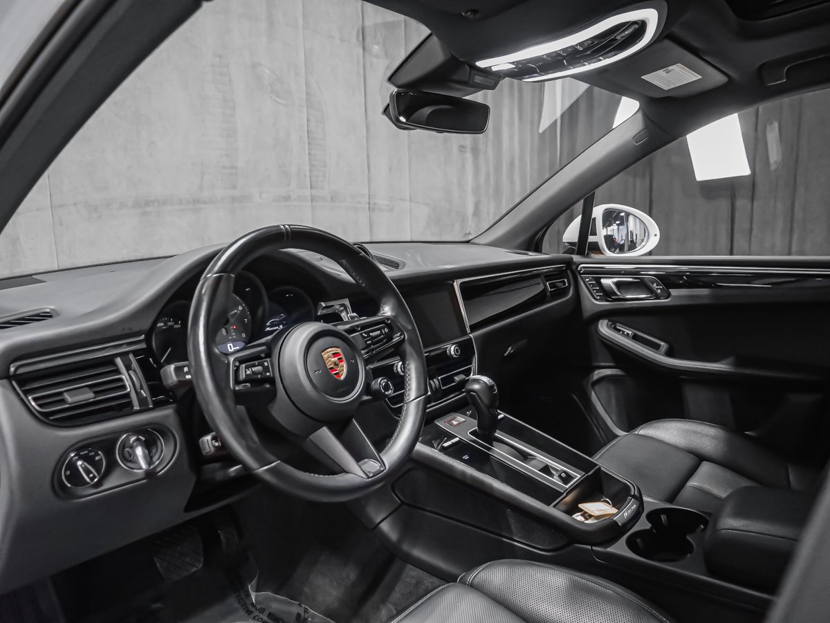 Porsche Macan S MAGS 21PO SUSP ADAPT ECHAPPEMENT CARBONE 2023 Blanc Montréal - photo #8