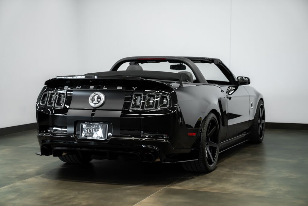 Ford Mustang 2dr Conv Shelby GT500 | Exhaust upgrade 2010 Noir Kirkland - photo #4