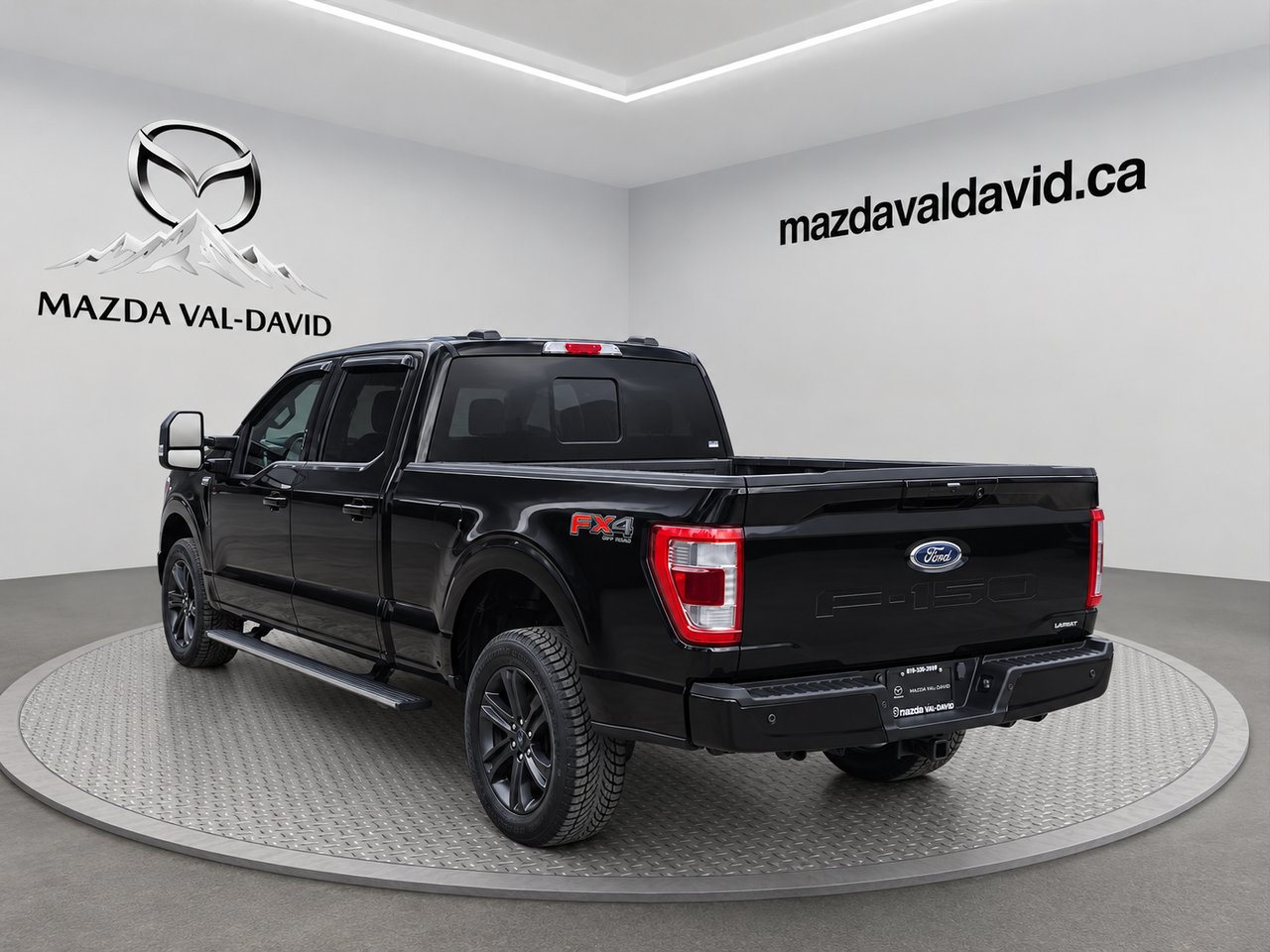 2023 Ford F-150 LARIAT, SuperCrew Black Val-David - photo #3