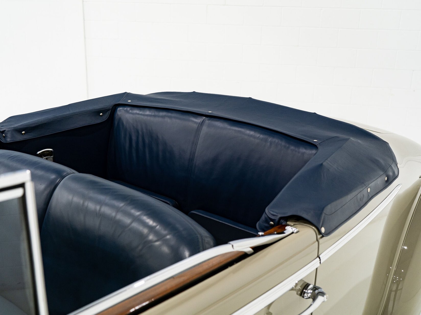 Cadillac Series 75 1 of 27 built. Former CCCA National first prize winner *PRICE IN USD* 1939 Brun Montréal - photo #31