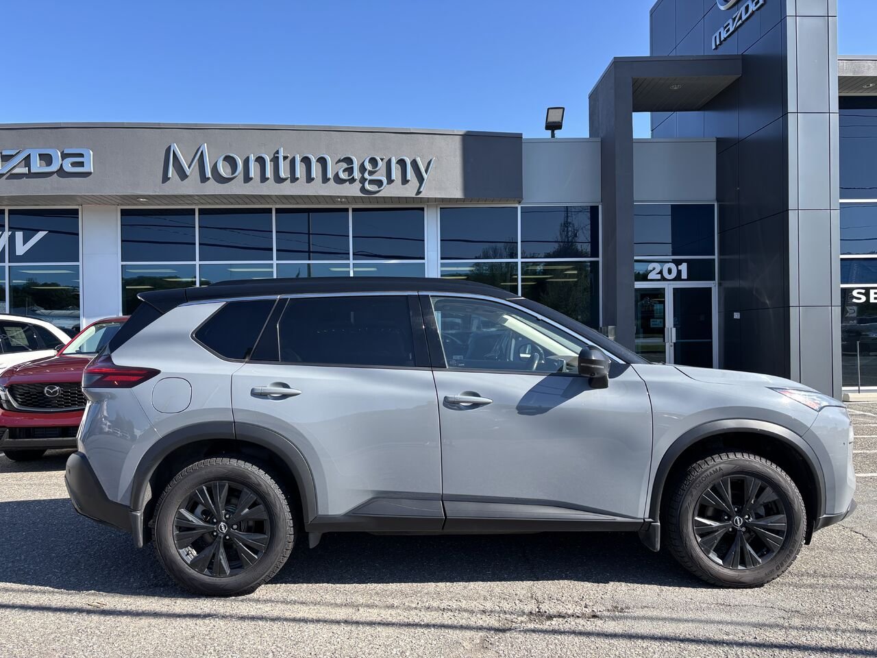 Nissan Rogue SV Édition de minuit TI 2023 Gris Montmagny - photo #3