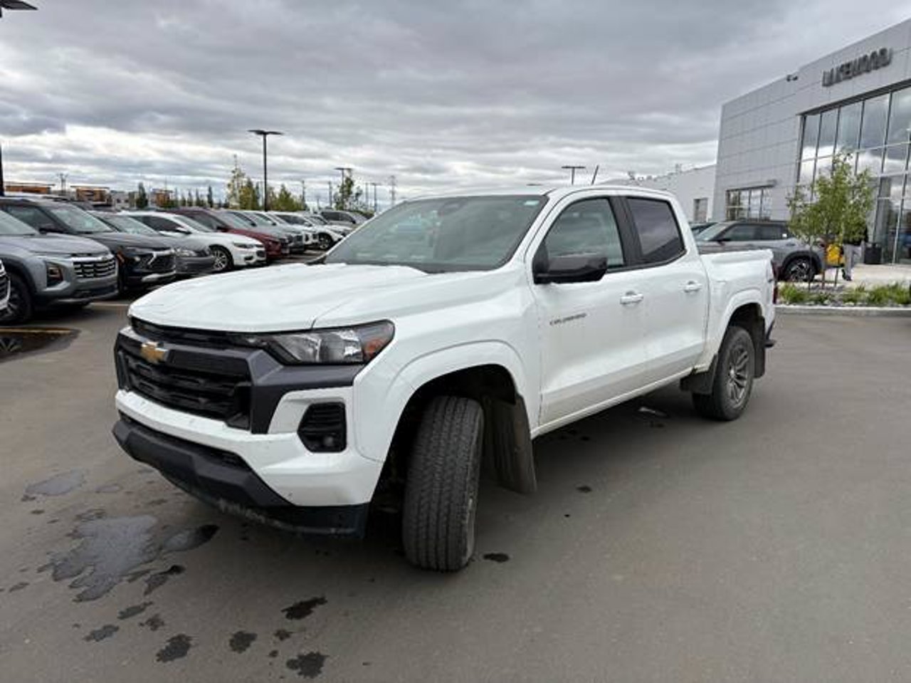 2023 Chevrolet Colorado 4WD Crew Cab LT White Sherwood Park - photo #2