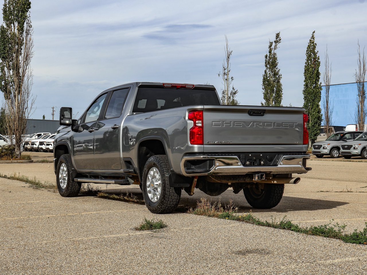 2024 Chevrolet Silverado 2500HD 4WD Crew Cab 159 LT Grey Sherwood Park - photo #5