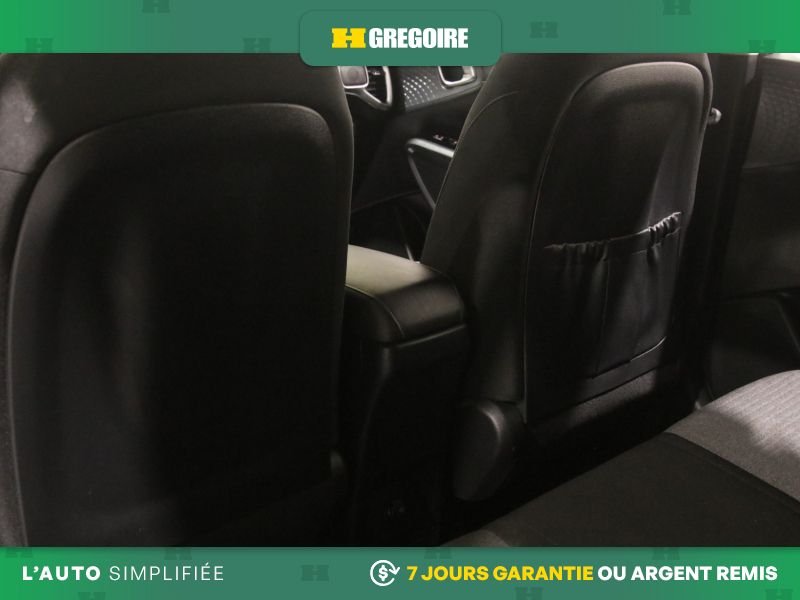 2021 Kia Soul White Saint-Eustache - photo #25