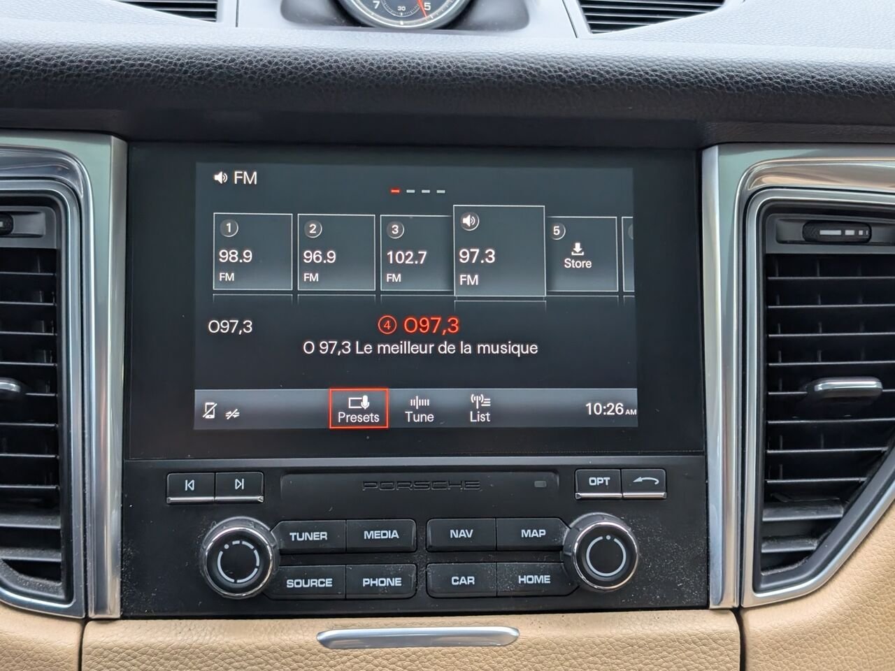 Porsche Macan S/AWD/SIÈGES EN CUIR ET CHAUFFANTS/TOIT OUVRANT PANORAMIQUE/BLUETOOTH/AC BIZONE 2017 Noir Sherbrooke - photo #9