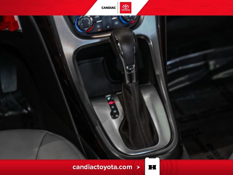 2012 Buick Verano White Blainville - photo #18