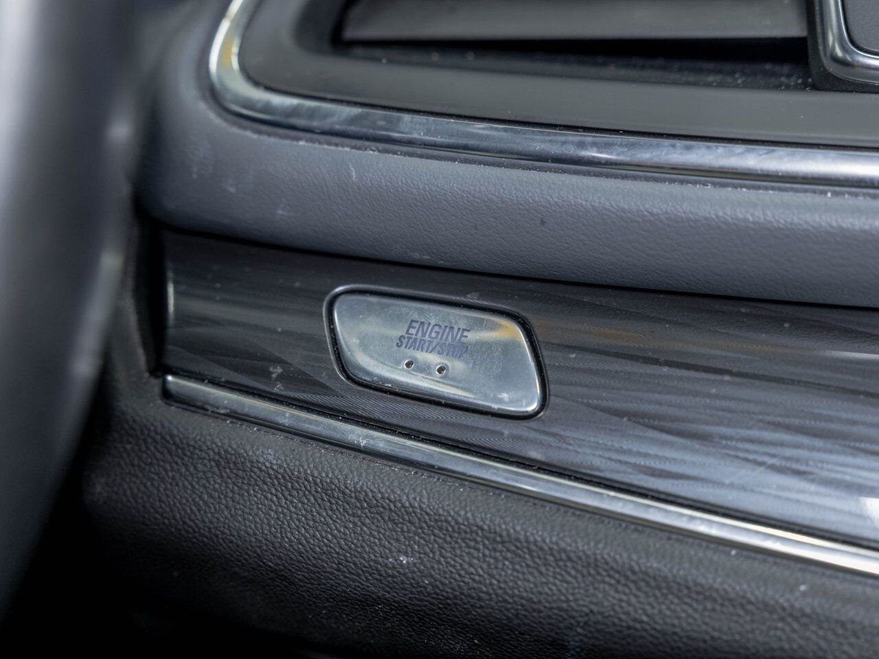 Buick Enclave PREMIUM AWD *NAV* SIÈGES MASSAGE CUIR BOSE HUD 2024 Noir Saint-Jérôme - photo #21
