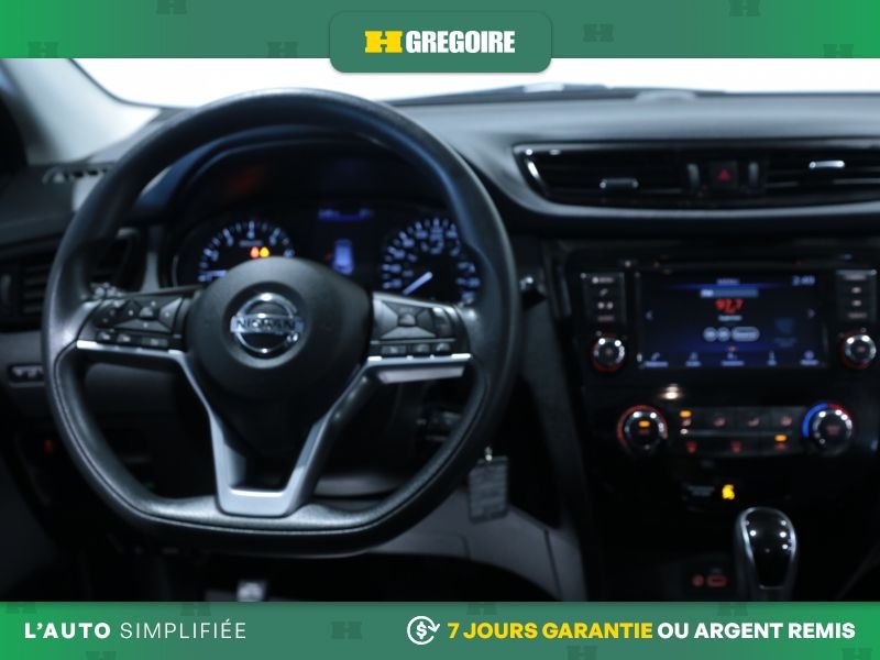 Nissan Qashqai 2021 Blanc Laval - photo #16