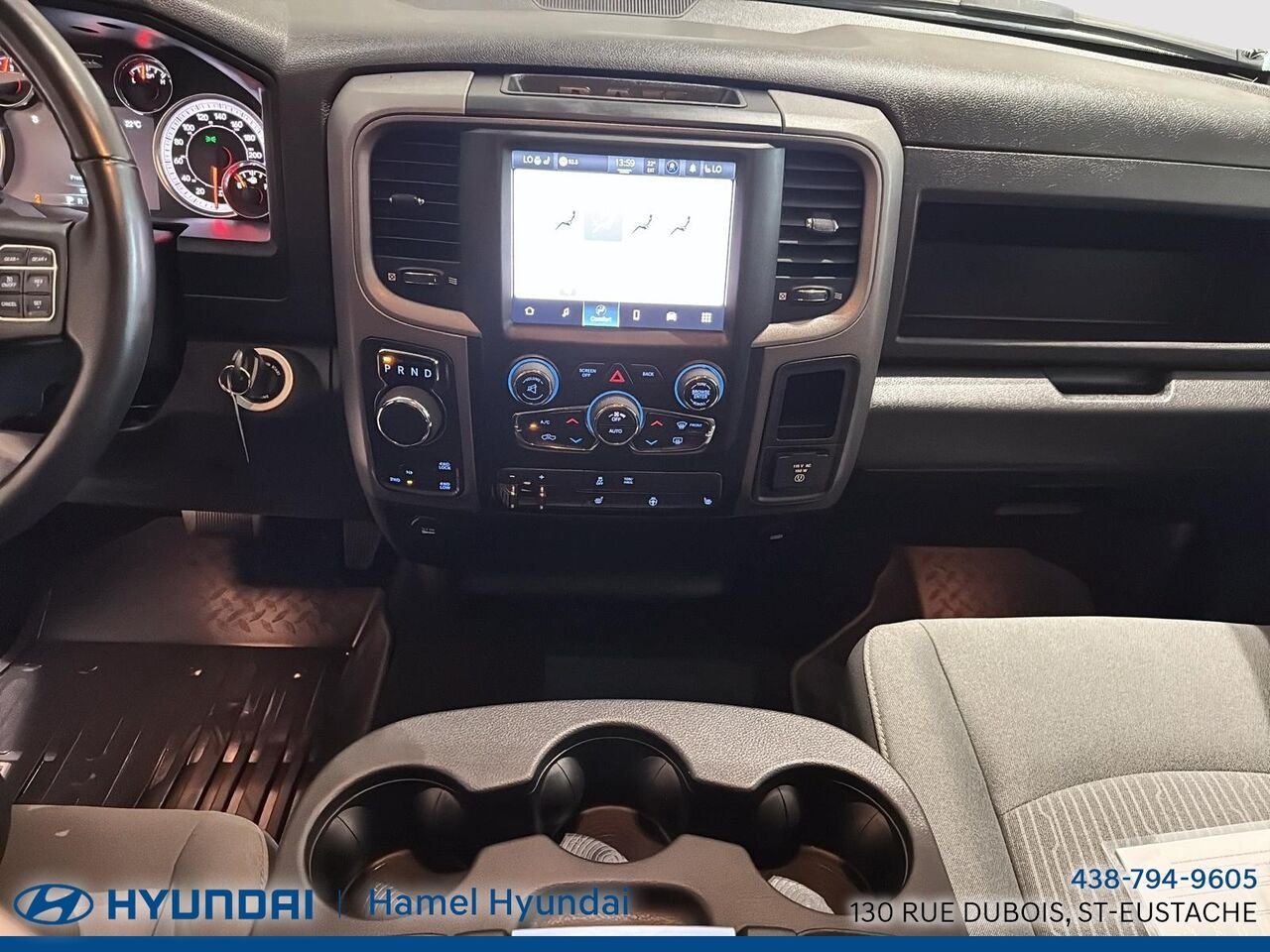 Ram 1500 Classic 2022 Gris Saint-Eustache - photo #16