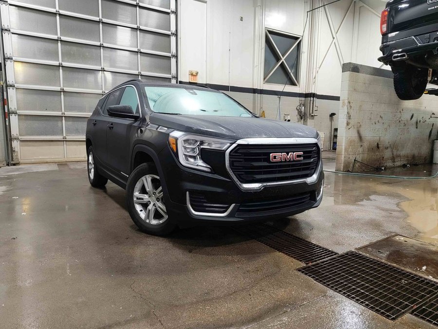 2024 GMC Terrain SLE 1.5T AWD | Driver Convenience Package Black