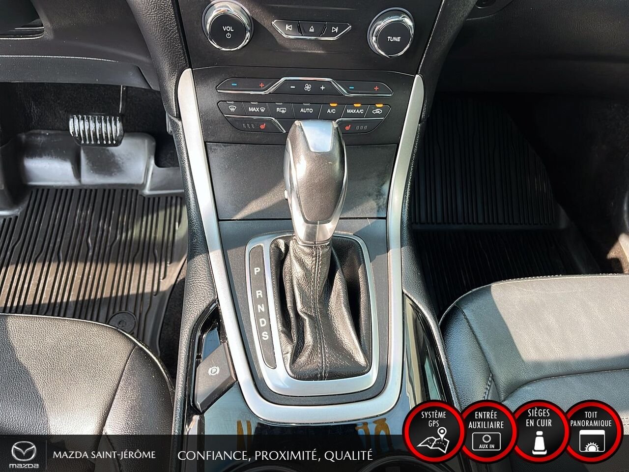 2018 Ford Edge Black Ste-Agathe des Monts - photo #19