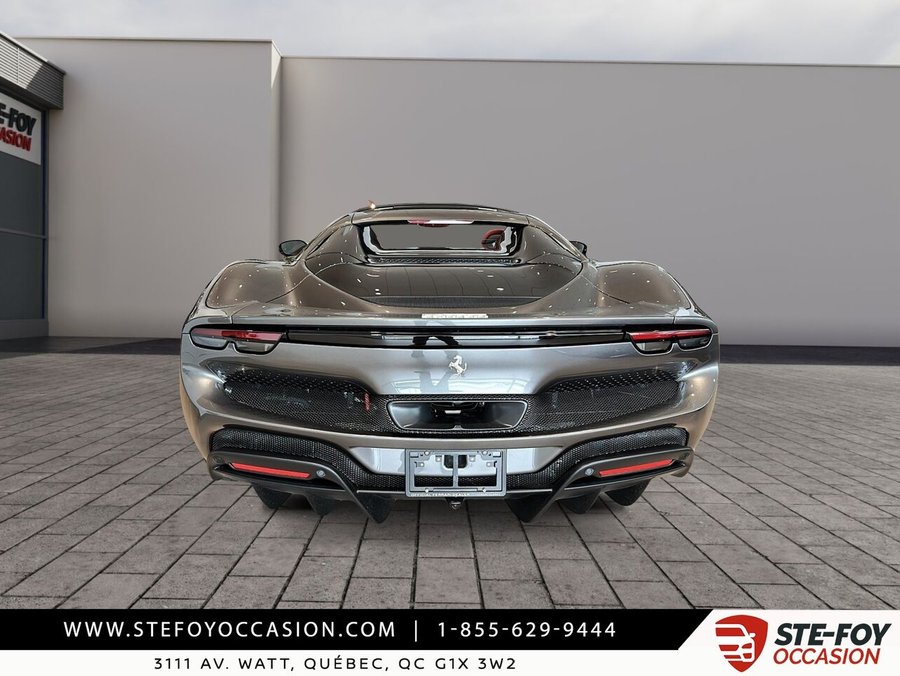 Ferrari 296 GTS 2024 2024 Gris