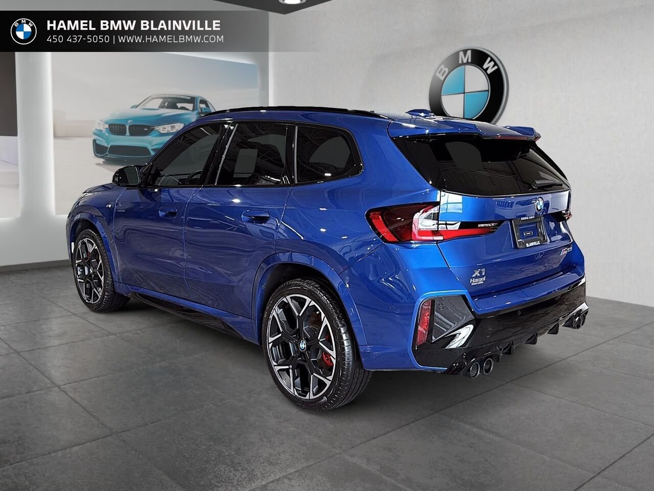 2025 BMW X1 M35i xDrive véhicule d'activités sportives Blue Blainville - photo #3