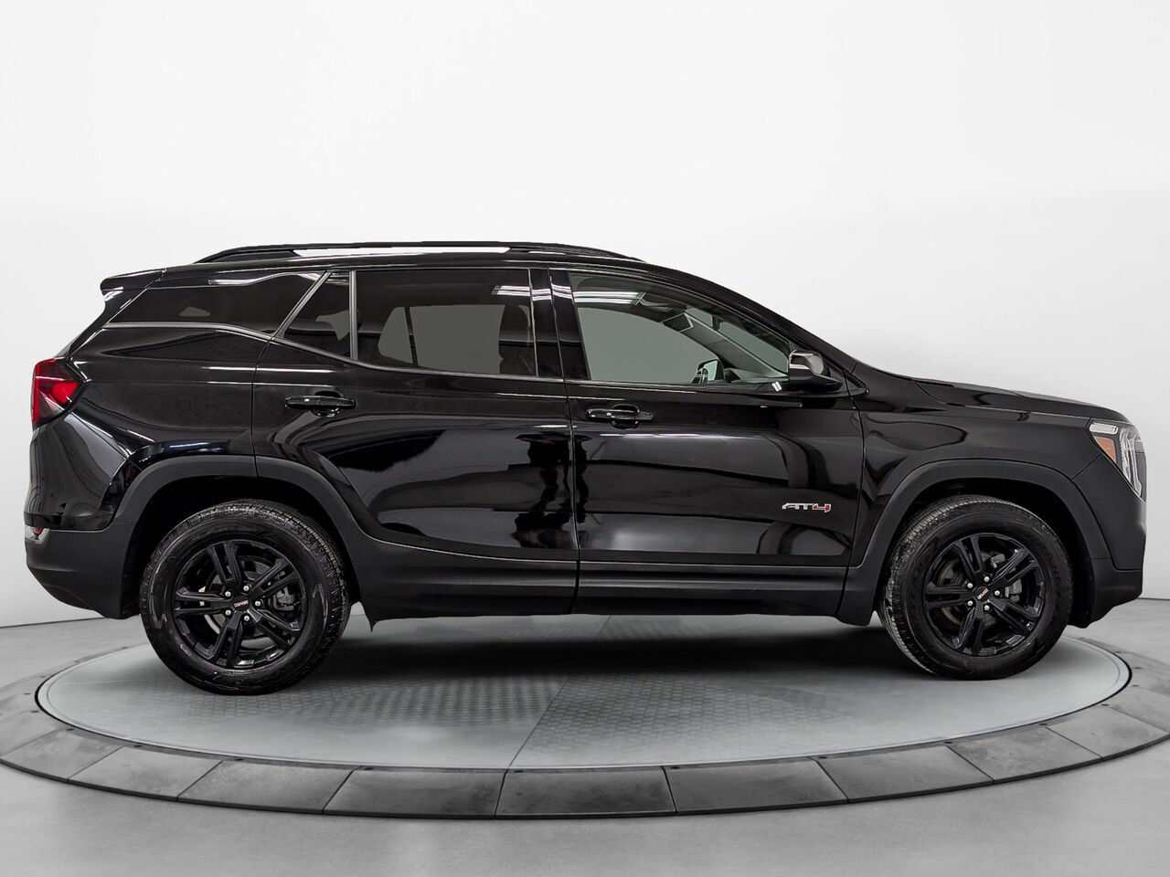 2022 GMC Terrain AT4 AWD Toit Panoramique Black Sherbrooke - photo #6