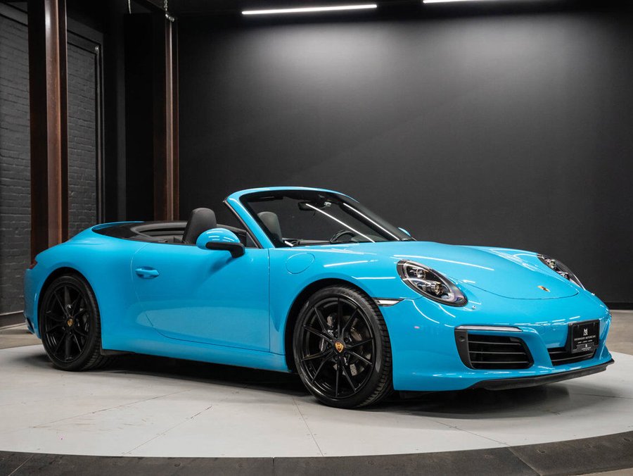 2017 Porsche 911 2017 Blue