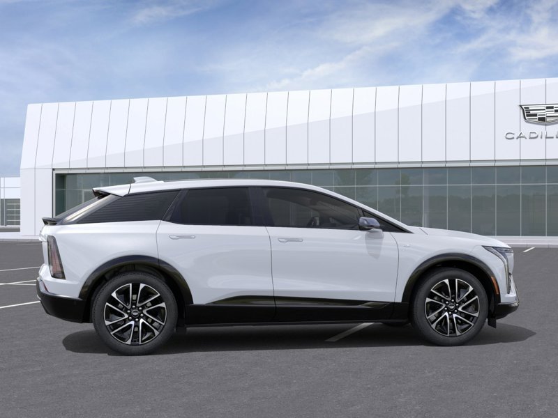 CADILLAC OPTIQ 4 portes - Sport 2027 Blanc Sherbrooke - photo #4