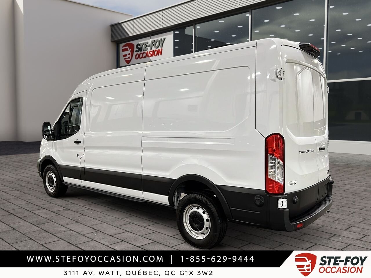 Ford Transit T-250 PA toit moyen 148 po 2024 Blanc Québec - photo #3