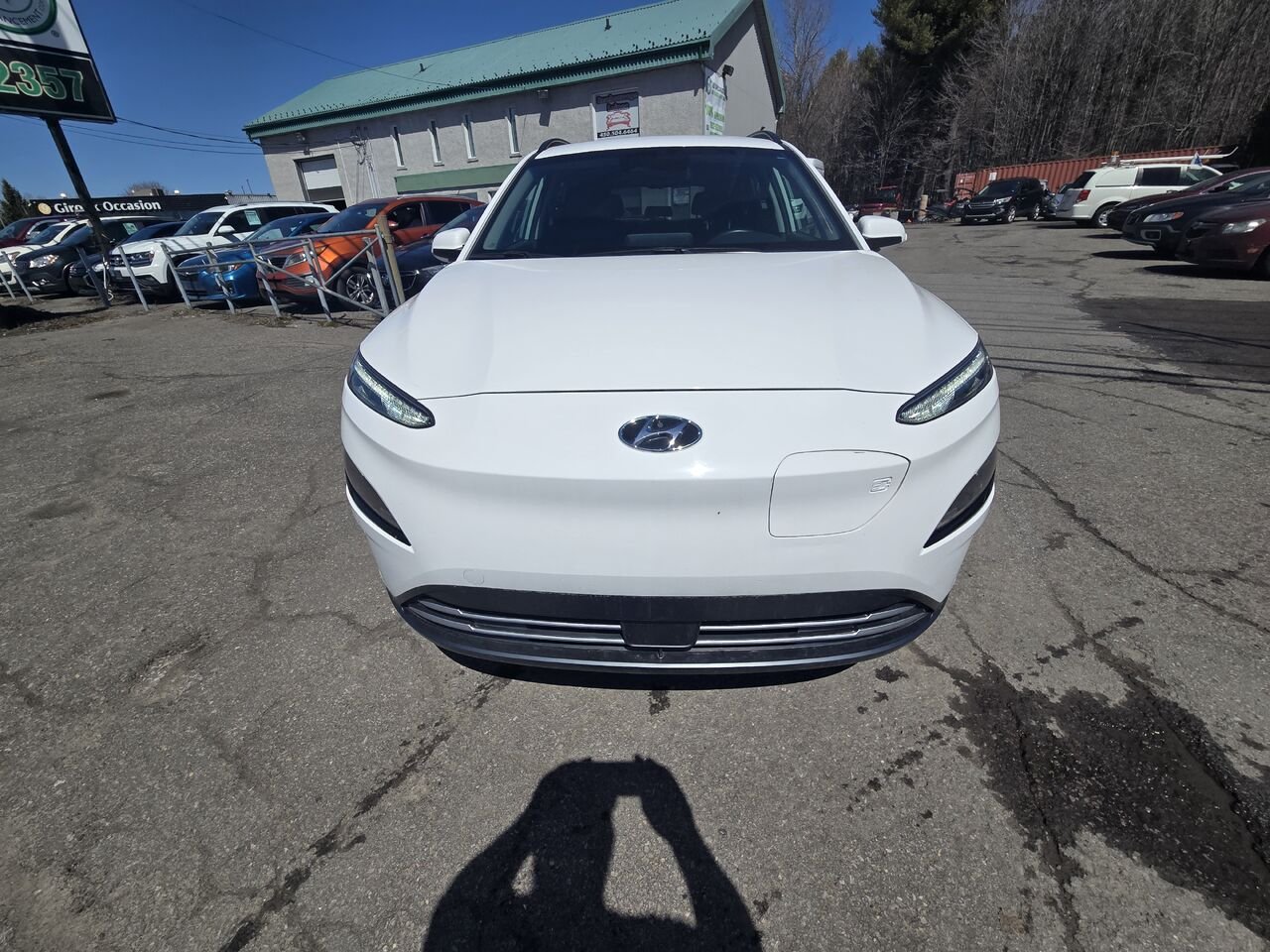 2023 Hyundai Kona Electric White  - photo #7