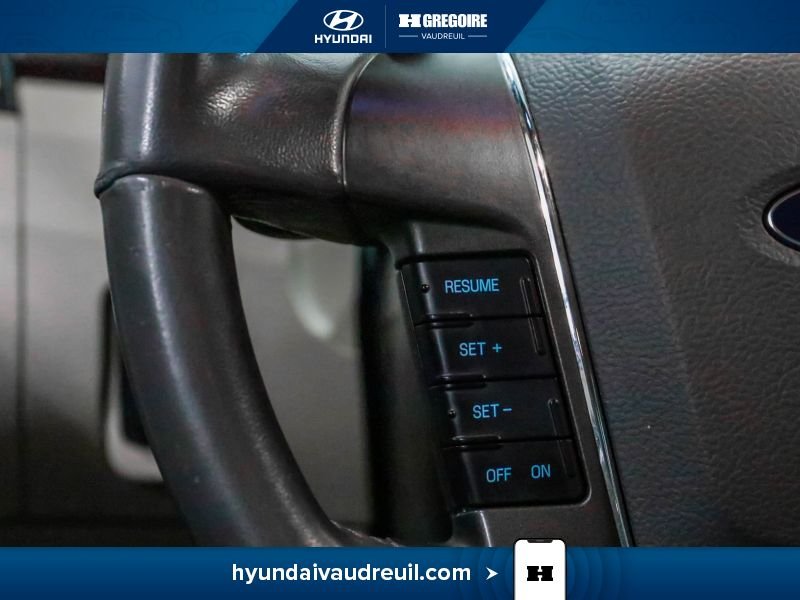 2012 Ford Taurus Saint-Eustache - photo #21