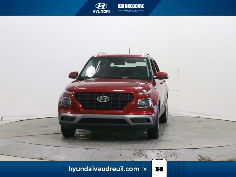 2024 Hyundai Venue Red Saint-Eustache - photo #4