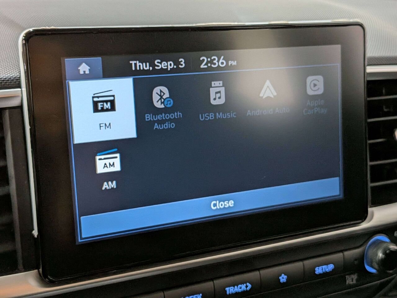 2026 Hyundai Venue Preferred IVT Black Val-David - photo #23