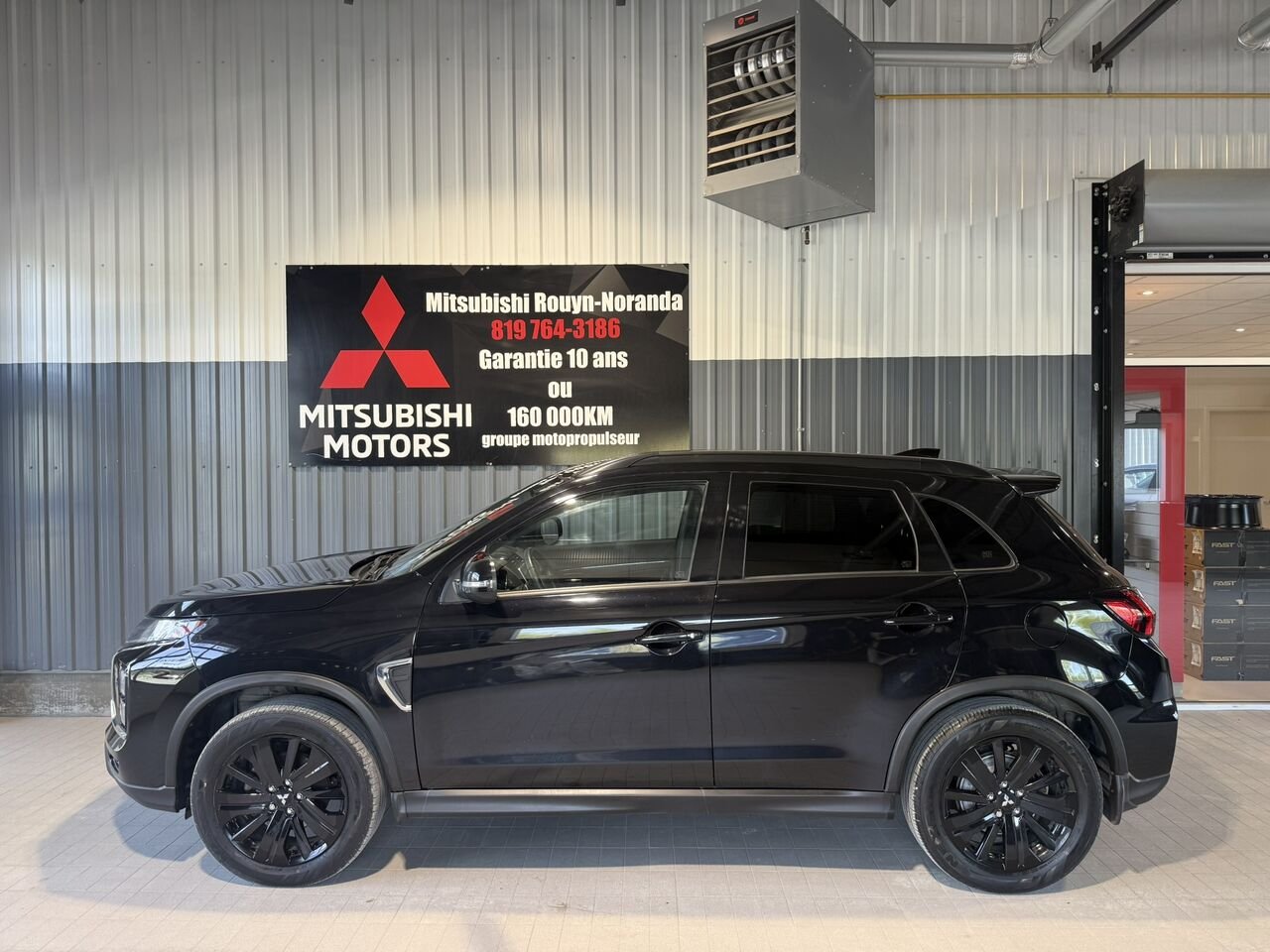 2021 Mitsubishi RVR Black Rouyn-Noranda - photo #1
