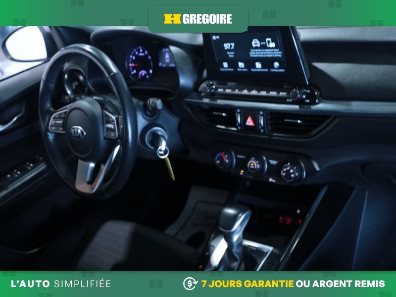 2019 Kia Forte Grey Laval - photo #24