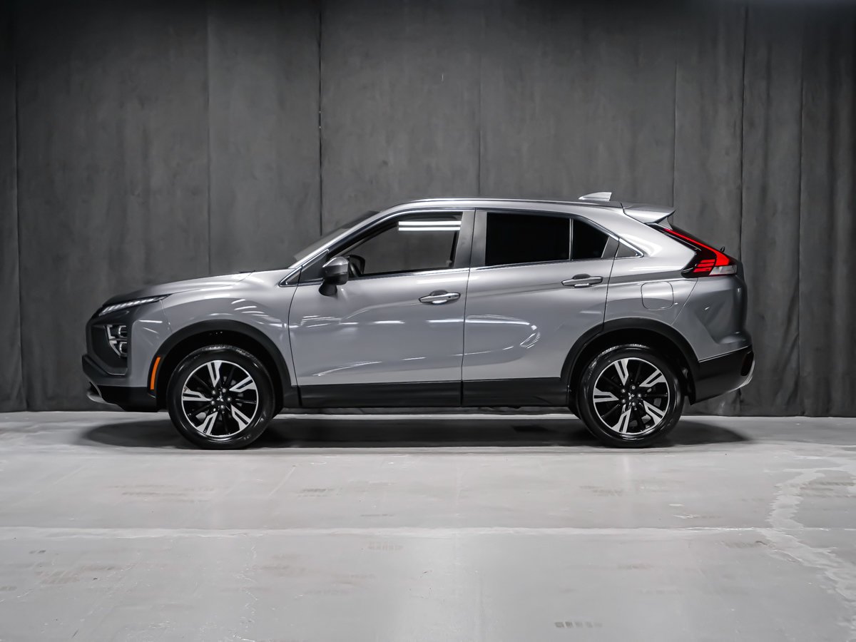 Mitsubishi Eclipse Cross SE 2024 Gris Montréal - photo #2