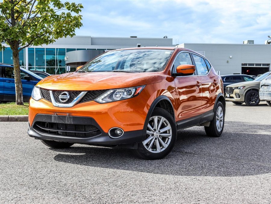 Nissan Qashqai 2018 Orange
