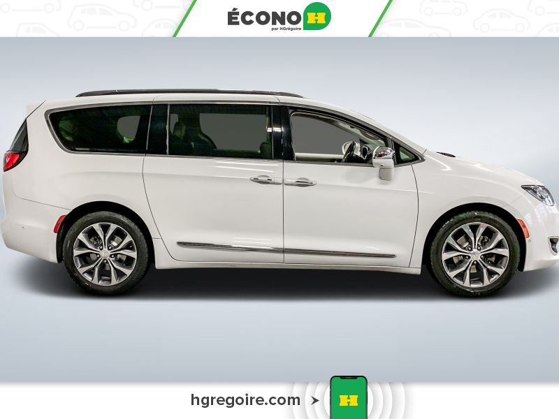 2017 Chrysler Pacifica White Blainville - photo #8