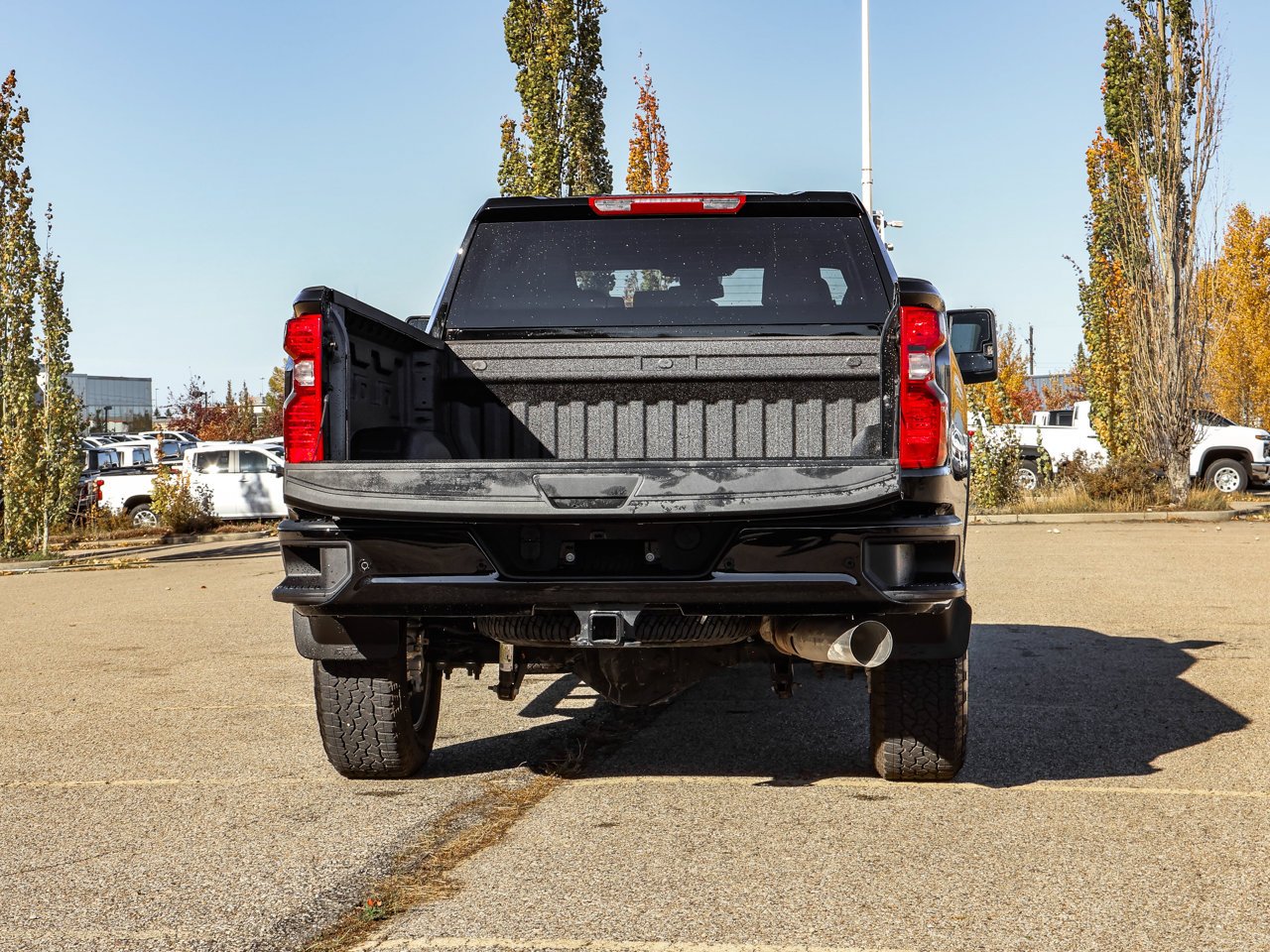 2026 Chevrolet Silverado 2500HD 4WD Crew Cab 159 Custom Black Sherwood Park - photo #8