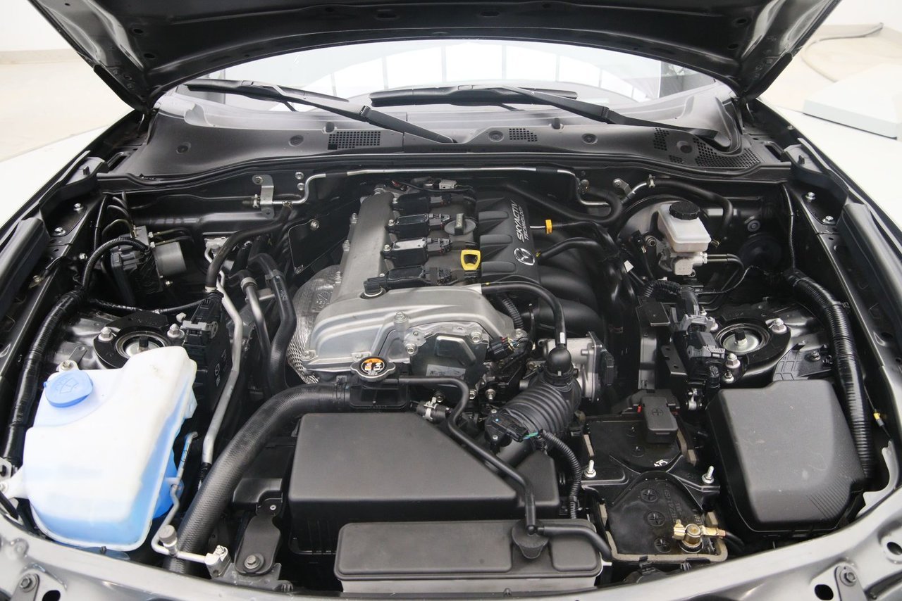 Mazda MX-5 GS-P 2019 Gris Baie-Comeau - photo #10